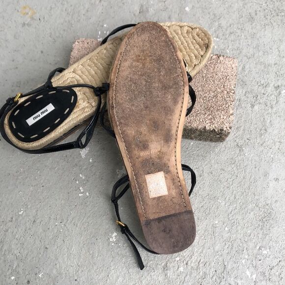 Miu Miu Black and Tan Sandals - Picture 6 of 6